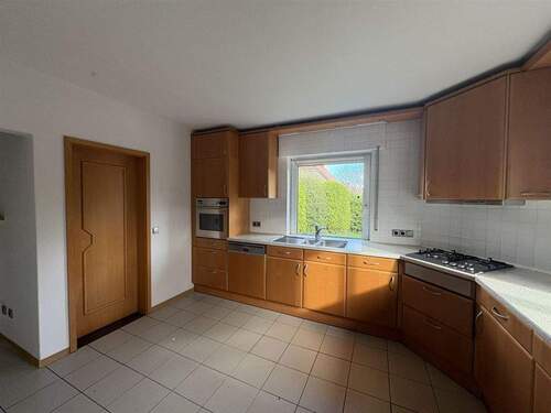 Küche - 6 Zimmer Mehrfamilienhaus, Wohnhaus zum Kaufen in Norden