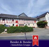 Landwirtschaftliches Anwesen mit Stall, Scheune und Paddock zur Pferdehaltung! - Altenkirchen