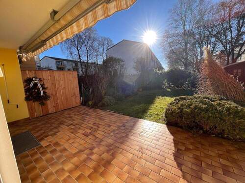 Sitzplatz/Terasse - 4 Zimmer Reihenmittelhaus zum Kaufen in Eglharting