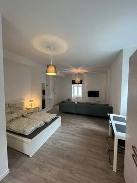 RWKU4026.JPG - Vollmöbliertes Appartement Einbauküche Dusche Fußbodenheizung Aufzug