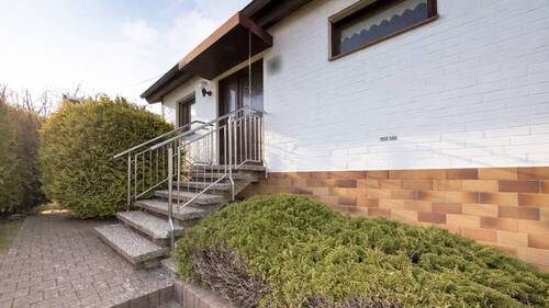 Eingangsbereich - 3 Zimmer Einfamilienhaus zum Kaufen in Mehlbach