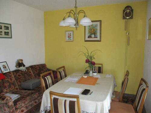 Esszimmer - 3 Zimmer Etagenwohnung zum Kaufen in Gottmadingen