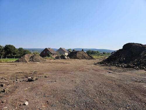 Baugebiet - 6 Zimmer Bungalow in Ahnsen
