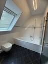 Badezimmer OG mit Badewanne - 