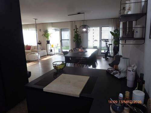 Zum Esszimmer hin.JPG - 