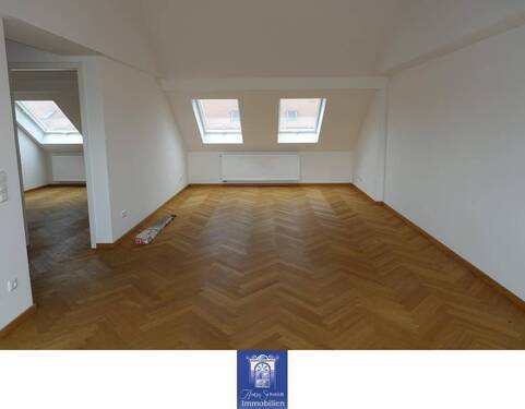 Wohnen - Individuelle Dachgeschosswohnung in Dresden-Plauen!
