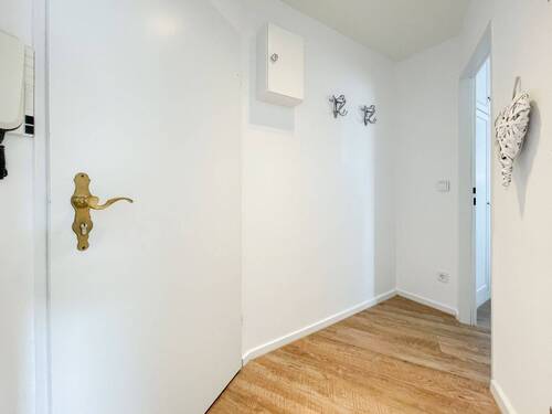 Flur - 2 Zimmer Etagenwohnung zum Kaufen in Sylt