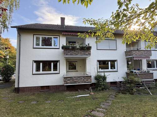 Hausansicht - 2 Zimmer ETW mit Loggia und Garage in attraktiver und gesuchter Lage!