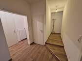 Eingangsbereich Flur - Etagenwohnung zur Miete in Varel-Langendamm