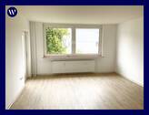 Wohnen - *NEUES Wohngefühl* Frisch RENOVIERTE 2-Zimmer-Wohnung + Tageslichtbad + neuer Vinylboden + 2 Balkone