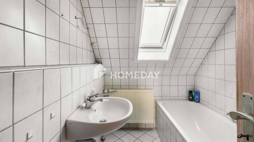 1. OG Badezimmer 1 - 