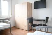Schlafzimmer EG II - 