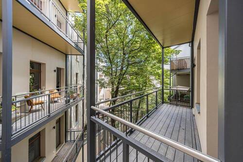 Balkon - Etagenwohnung mit 121,00 m&sup2; in Leipzig zum Kaufen