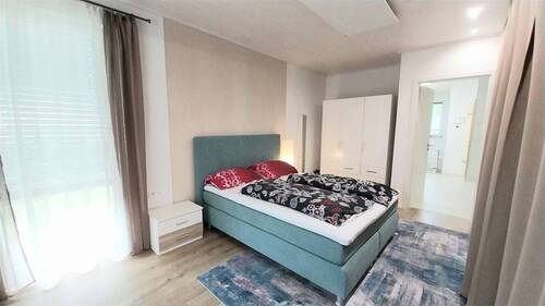 Zimmer 1 - 