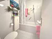 Modernes Badezimmer - 