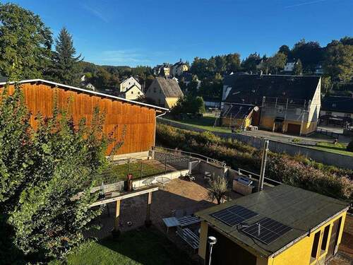 Terrasse & Heizhaus Sommerfoto - 