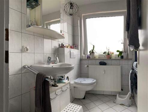 Badezimmer - 2 Zimmer Etagenwohnung in Delmenhorst