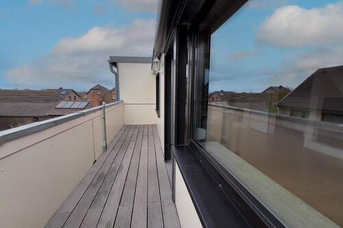 Blick von der Dachterasse - Etagenwohnung mit 129,70 m&sup2; in Bergheim zum Kaufen