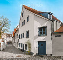 HISTORISCHES JUWEL: DENKMALGESCHÜTZTES STADTDOMIZIL MIT GARTEN - Augsburg Innenstadt