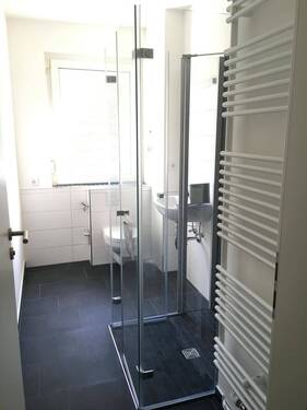 Bad - 2 Zimmer Etagenwohnung zur Miete in Halle