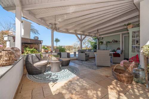 überdachte Terrasse - 