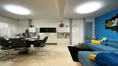 Wohn- und Essbereich - 