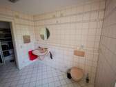 MitarbeiterIn WC / Umkleide - 