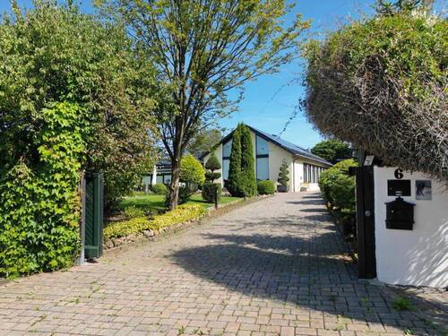 Bild 2 - 8 Zimmer Einfamilienhaus zum Kaufen in Nettersheim