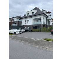 neuwertige Obergeschosswohnung - 1.050,00 EUR Kaltmiete, ca.  82,70 m² Wohnfläche in Rheda-Wiedenbrück (PLZ: 33378)
