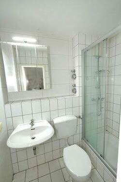 Bad - Etagenwohnung mit 25,00 m&sup2; in Erlangen / Tennenlohe zum Kaufen