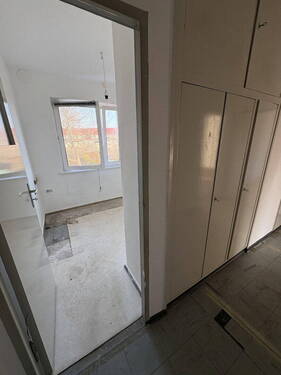 Flur / Kücheneingang - 