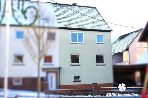 Aussenansicht - BERK Immobilien - Doppelhaushälfte für Eigennutzer oder B&B