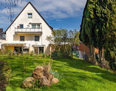 Hausansicht vom Garten - ETW 3-Zimmer plus Studio in Timmendorfer Strand von Privat
