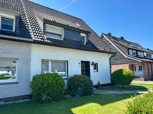 Außenansicht - 4 Zimmer Mehrfamilienhaus, Wohnhaus in Essen