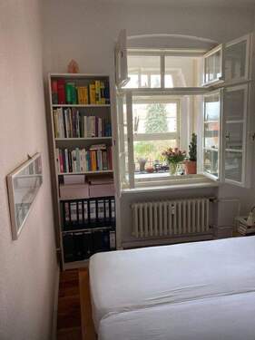 Schlafzimmer - Etagenwohnung mit 83,10 m&sup2; in Berlin zum Kaufen