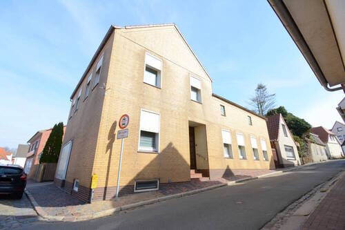 Außenansicht - -Provisionsfrei- Großes modernisiertes Einfamilienhaus im Herzen von Meldorf