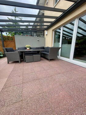 Terrasse mit Überdachung - 