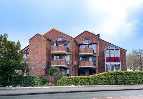 Straßenansicht - Dachgeschosswohnung mit tollen Rahmenbedingungen in zentraler Lage von Ibbenbüren!