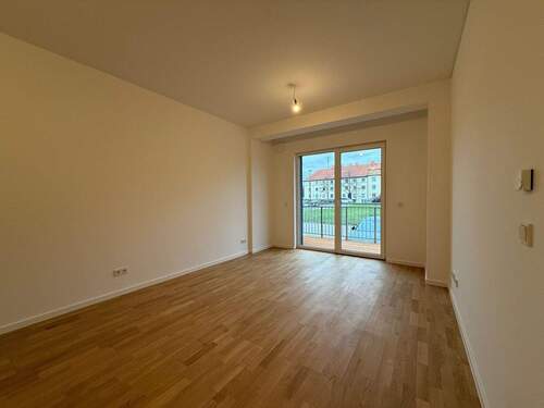 Wohnzimmer - Etagenwohnung mit 44,00 m&sup2; in Magdeburg zur Miete