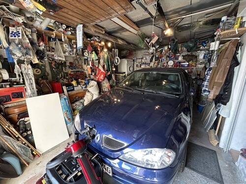 Garage - 