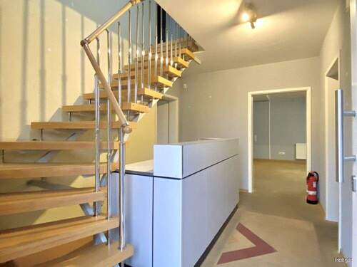 Flur - Treppe / EG - 