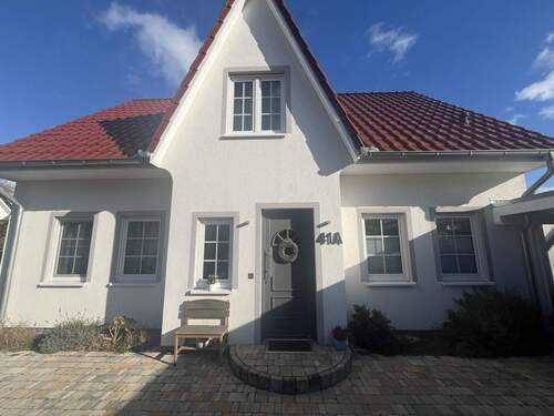 Bild 2 - 4 Zimmer Einfamilienhaus zum Kaufen in Werneuchen