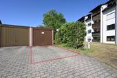 Garage mit Stellplatz - 