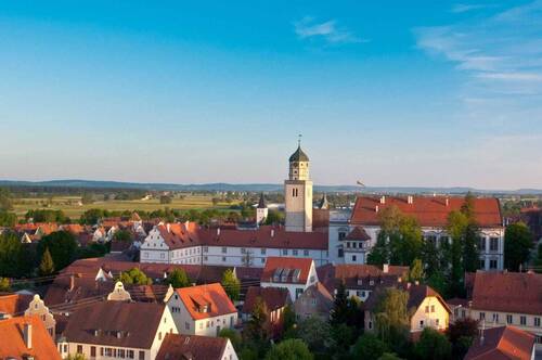 oettingen_stadtansicht-1536x1020 - Rentable Denkmalimmobilie in gefragter Lage von Oettingen zu verkaufen