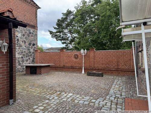 Innenhof - Außensitz für Pensionsgäste - 