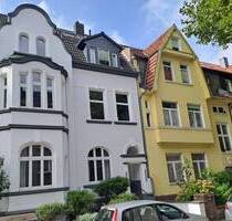 Rüttenscheider Herzblatt! Atmosphärische 3½-R.-Altbau-Wohnung im Erdgeschoss mit Terrasse - Essen