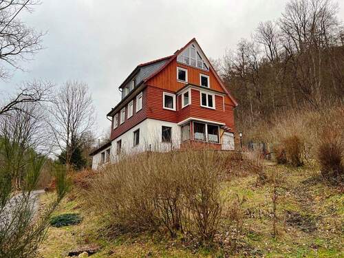 Ansicht - Großes Wohnhaus ehemalige Pension