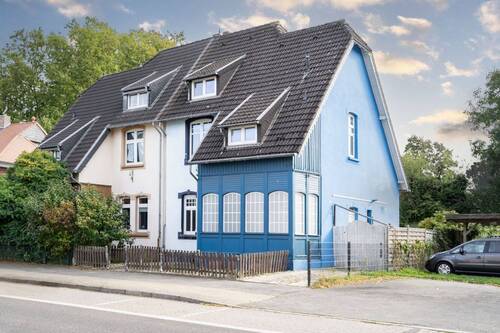 Krefeld Fischeln - 7 Zimmer Einfamilienhaus zum Kaufen in Krefeld / Fischeln