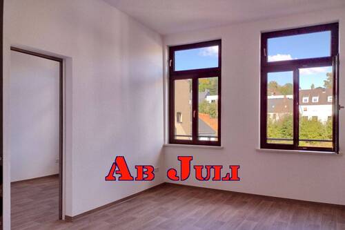 Wohnzimmer-Schlafzimmer - Singlewohnung mit Einbauküche - 295,00&nbsp;EUR Kaltmiete, ca.&nbsp; 34,00&nbsp;m&sup2;&nbsp;Wohnfl&auml;che