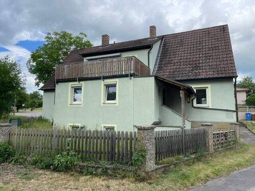 Bild 1 - Großzügiges Altbau-Einfamilienhaus mit Seeblick und zusätzlichem Gartengrundstück.